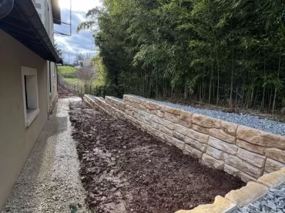 Mûr de soutènement Redi-Rock. Commune de Brive-La-Gaillarde 2